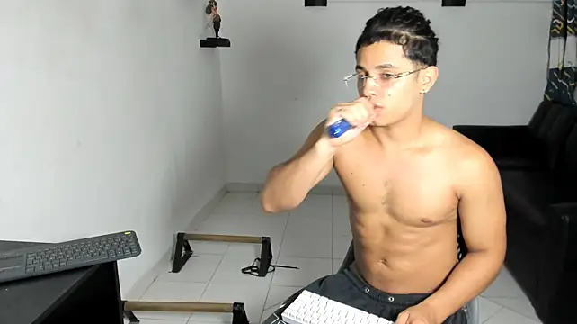 samxx_muscle Show Webcam