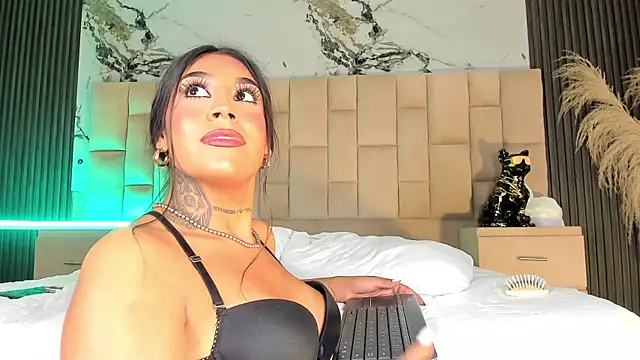 candyandmarilyn Adlı Modelin Web Kamerası Şovu