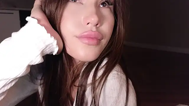 Chatroom en direct de Ella_lee15
