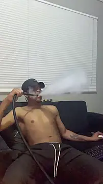 Show modela kayMsaro na web-kameri