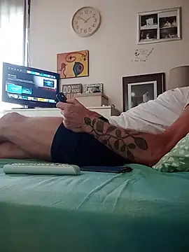 Deddyitalia3p Webcam Show