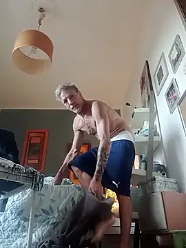 Deddyitalia3p Webcamshow