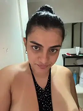 carlafox05 现场XXX聊天