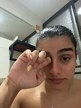 צ'אט XXX בשידור חי של carlafox05
