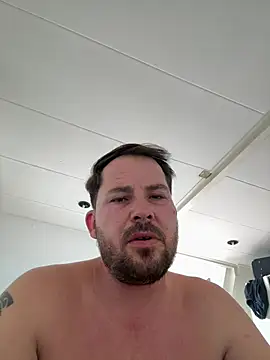 iunutmi Pertunjukan Webcam