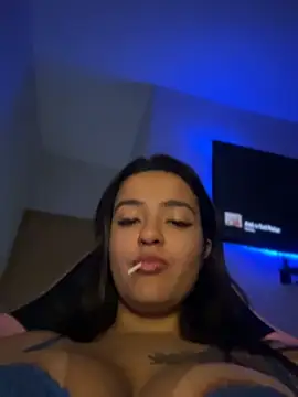Manu_2002_'s Live XXX Chat