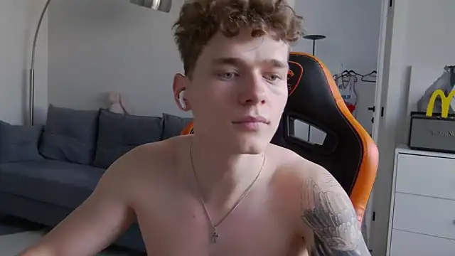DanyDavis Pertunjukan Webcam