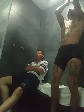 cruzito95chaka webcam show
