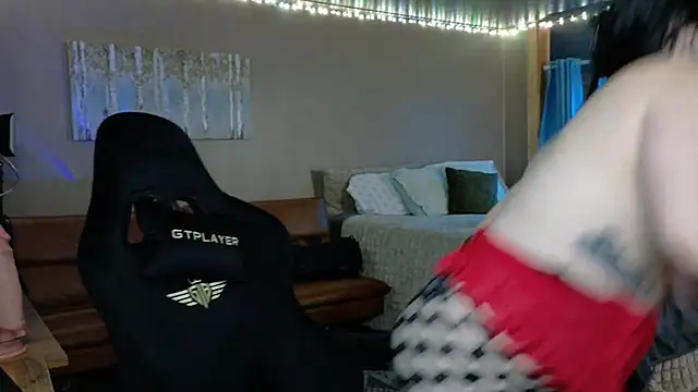 mavismable Show in webcam