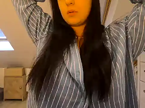 MoonlitLust's Live XXX Chat