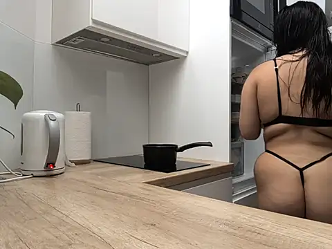 MoonlitLust's Live XXX Chat