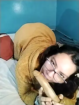 Chat +18 de shio_26 ao vivo