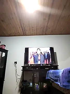 _Dr-Luna_1 Pertunjukan Webcam