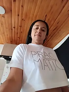 _Dr-Luna_1 élő XXX-chatje