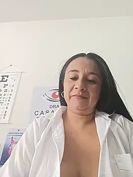 _Dr-Luna_1 Live XXX-Chat