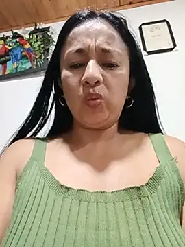 _Dr-Luna_1 Chat XXX in diretta