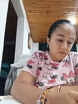 _Dr-Luna_1 élő XXX-chatje