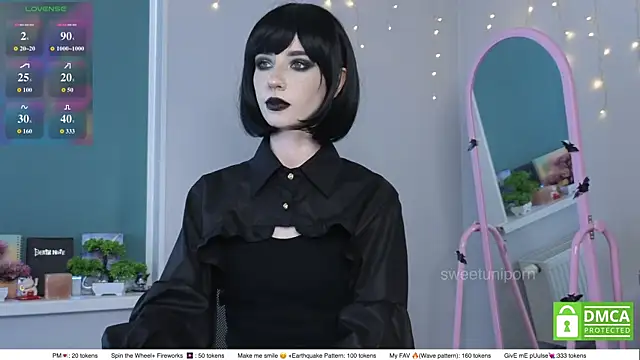 sweetuniporn Chat XXX in diretta