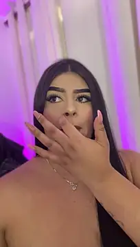 Kariina__69's Live XXX Chat