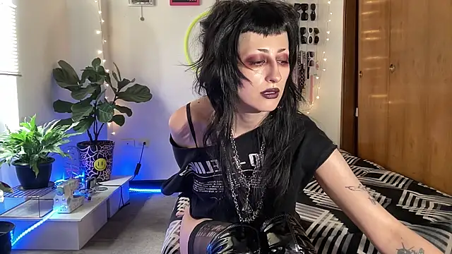 ELENA_UMBRA XXX чат на живо