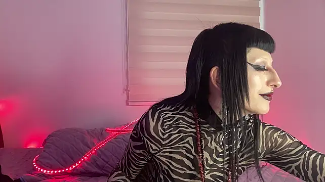 ELENA_UMBRA 即時 XXX 聊天