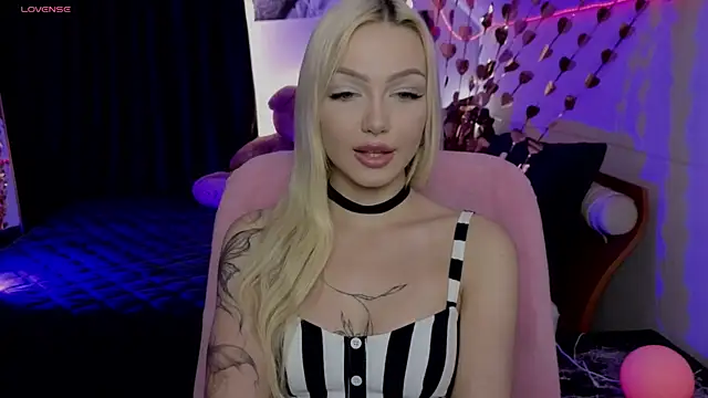 LinaLiriann Live XXX chat