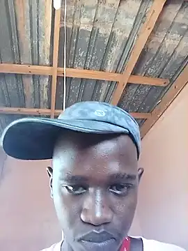 African_gent_45: διαδικτυακό σόου στην κάμερα