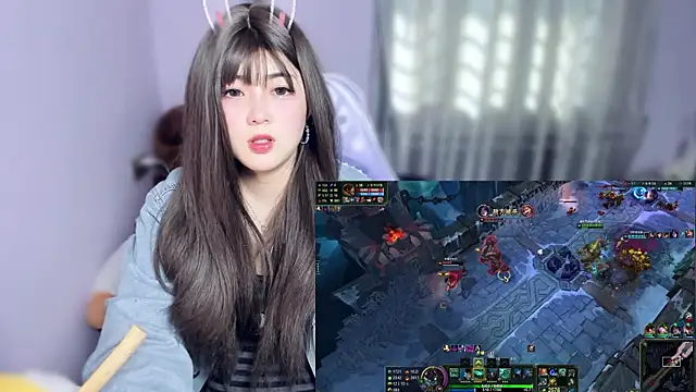 yuki3366: διαδικτυακό σόου στην κάμερα