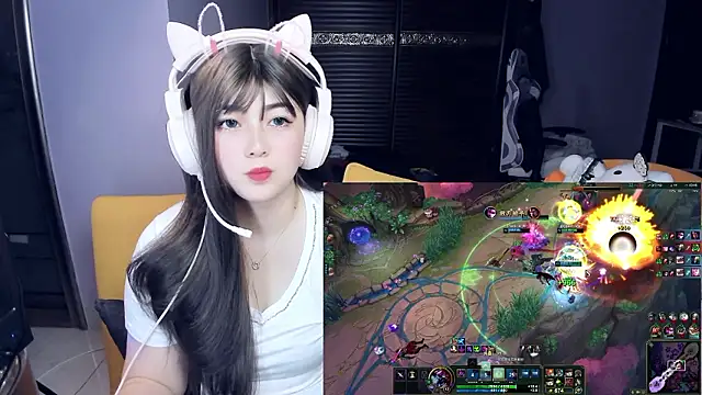 yuki3366 Webcam Show