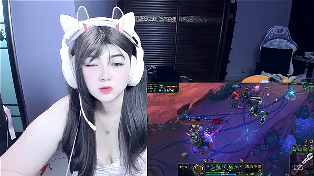 yuki3366 Adlı Modelin Web Kamerası Şovu