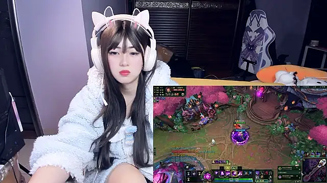 yuki3366 Adlı Modelin Web Kamerası Şovu