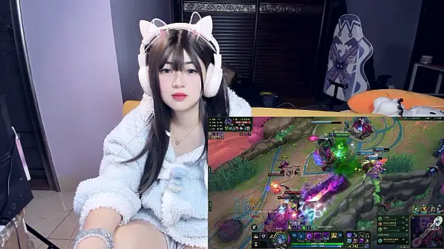 yuki3366 Webcam show