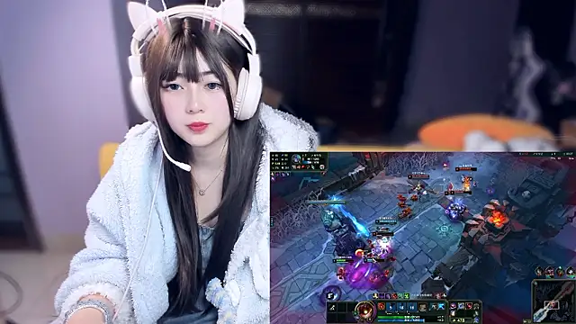 yuki3366 Adlı Modelin Web Kamerası Şovu