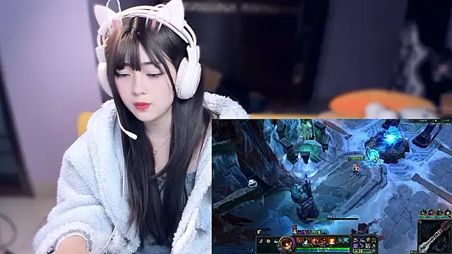 yuki3366 Adlı Modelin Web Kamerası Şovu