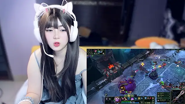 yuki3366: вебкам-шоу