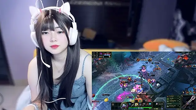 yuki3366 Webcam show