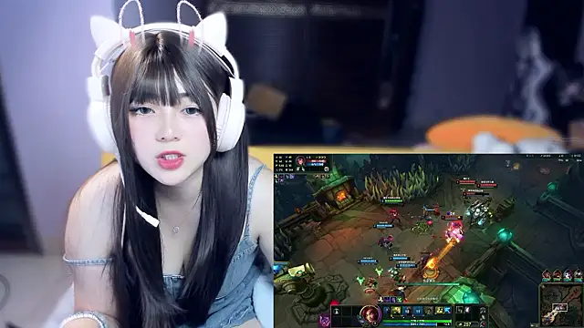 yuki3366 Pertunjukan Webcam