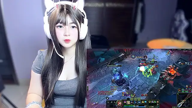 yuki3366: вебкам-шоу