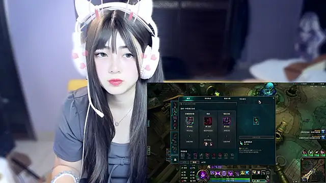 yuki3366's Live Sex Cam Show