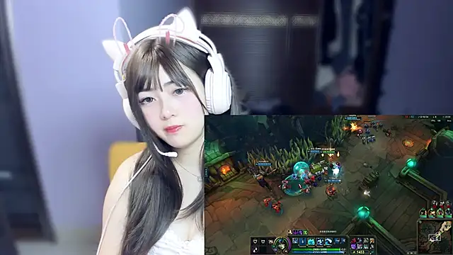 yuki3366: διαδικτυακό σόου στην κάμερα