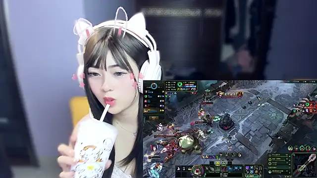 yuki3366: διαδικτυακό σόου στην κάμερα