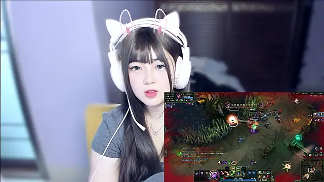 yuki3366 Pertunjukan Webcam