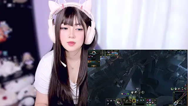 yuki3366 Pertunjukan Webcam