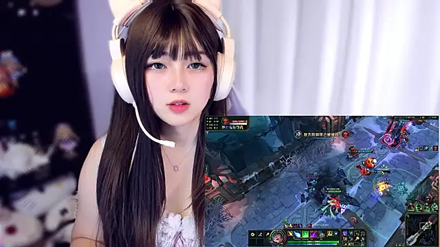 yuki3366 Adlı Modelin Web Kamerası Şovu