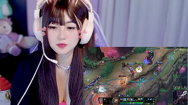 yuki3366 Pertunjukan Webcam