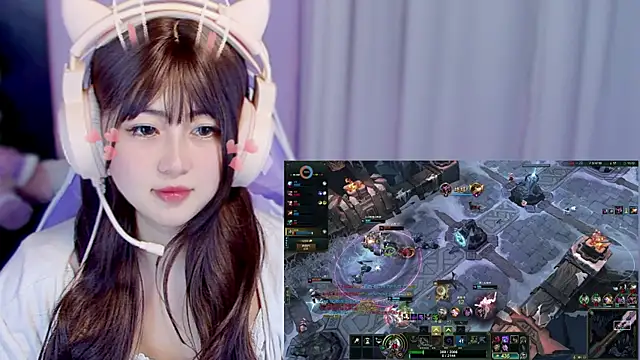 yuki3366 Adlı Modelin Web Kamerası Şovu