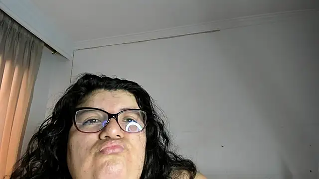 Chatroom XXX en direct de mystery_psique