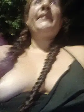 Xiomara_fiery: διαδικτυακό σόου στην κάμερα