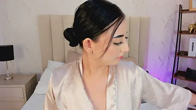 LilithHarperr_ 웹캠 쇼