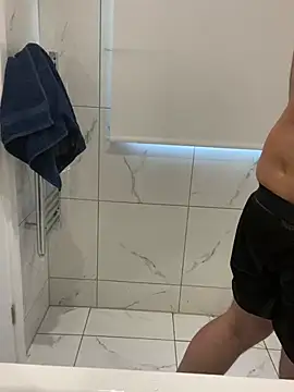 عرض كام CloudyMuscleBeefy